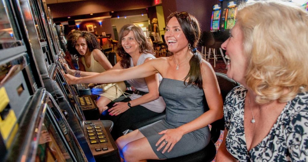 Online casino welcome bonus: how it works?